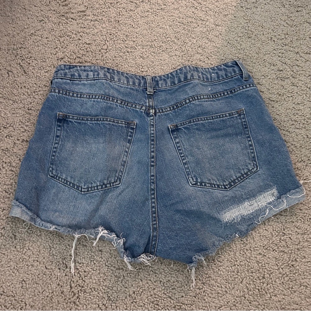 H&M Ripped Blue Jean Shorts - Picture 3 of 3